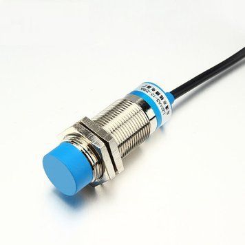 Датчик приближення LJ24A3-10-Z/BX 24мм NPN NO Індуктивний 3041951 фото