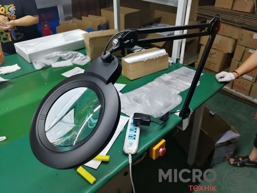 Лупа настольная прямоугольная 9006LED-150-5D 5 диоптрий ЧЕРНАЯ 3048178 фото