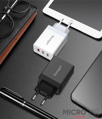 Зарядний USB QC3.0 Quick Charge 3xUSB 30W 5V/9V/12V чорний 3040434 фото